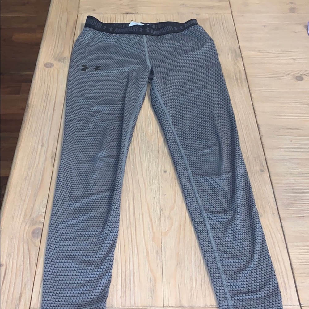 Girl’s Under Armour Leggings